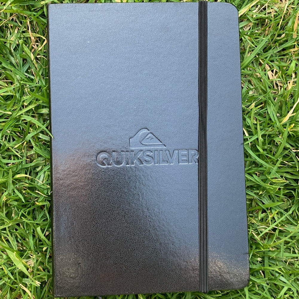 🖊QUIKSILVER hard cover notebook journal 🖊